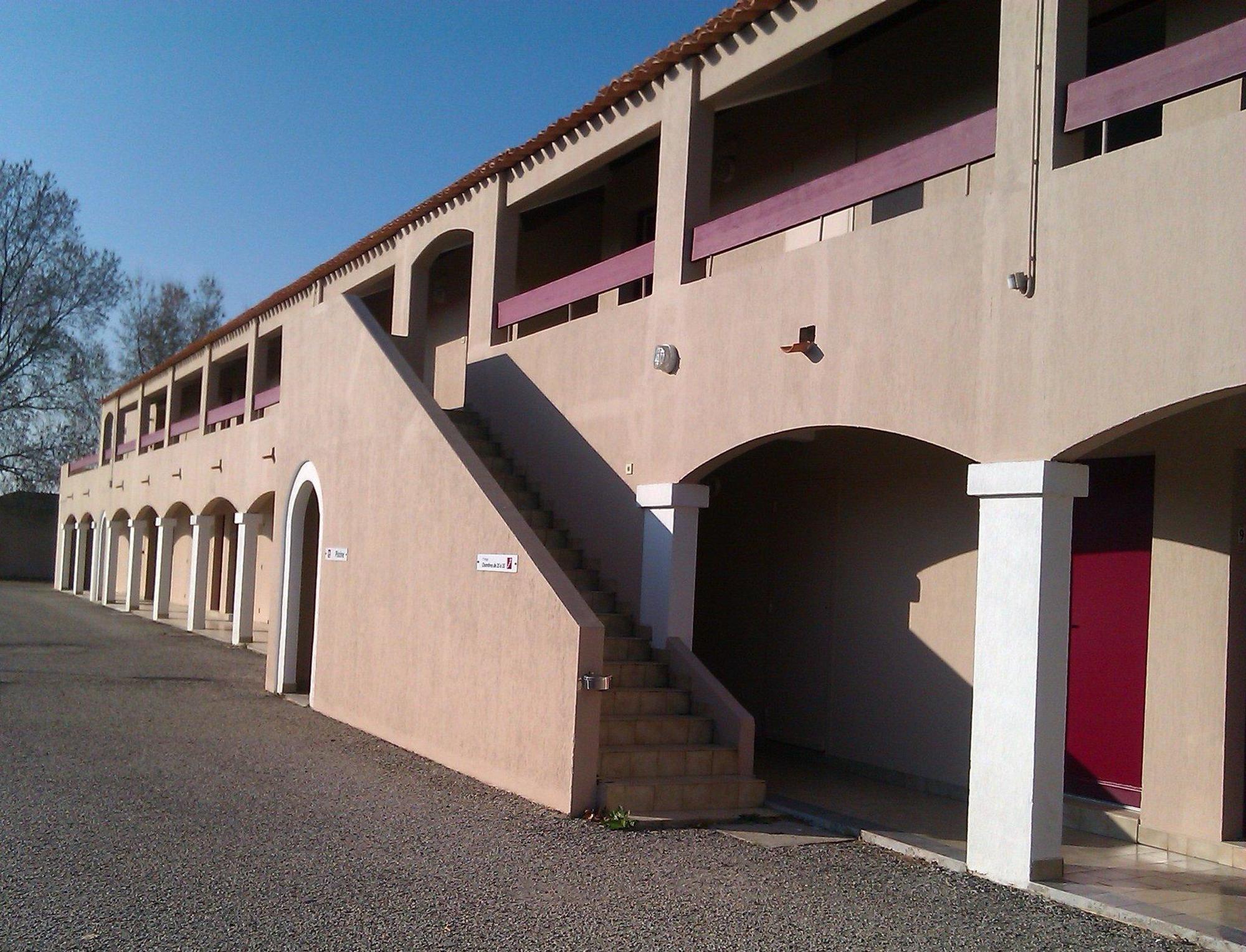 Les Jardins Du Canal Piscine Chauffee Aigues-Mortes Exterior foto