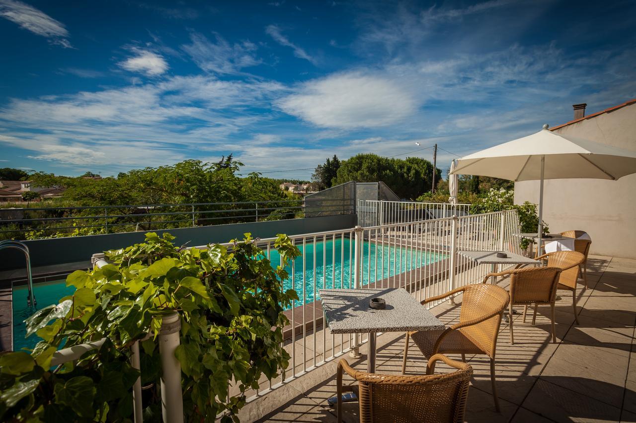 Les Jardins Du Canal Piscine Chauffee Aigues-Mortes Exterior foto